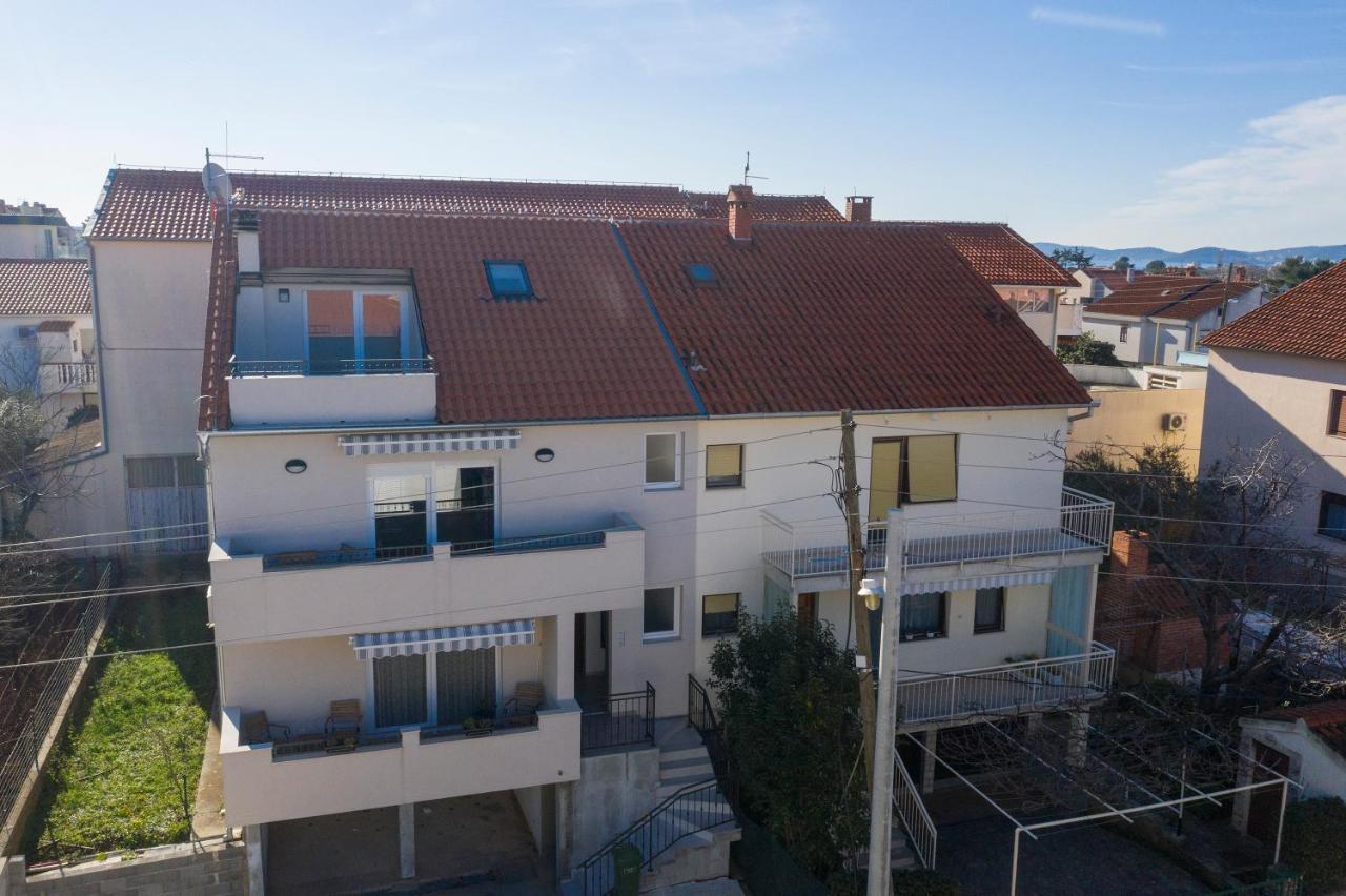 Appartamento Apartman 2 Relax Zara Esterno foto